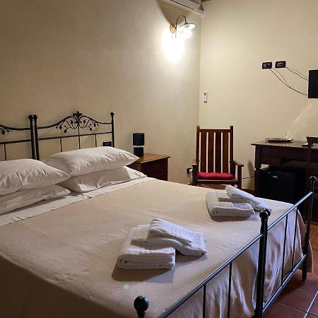 Agriturismo Il Melograno Cannizzara Экстерьер фото