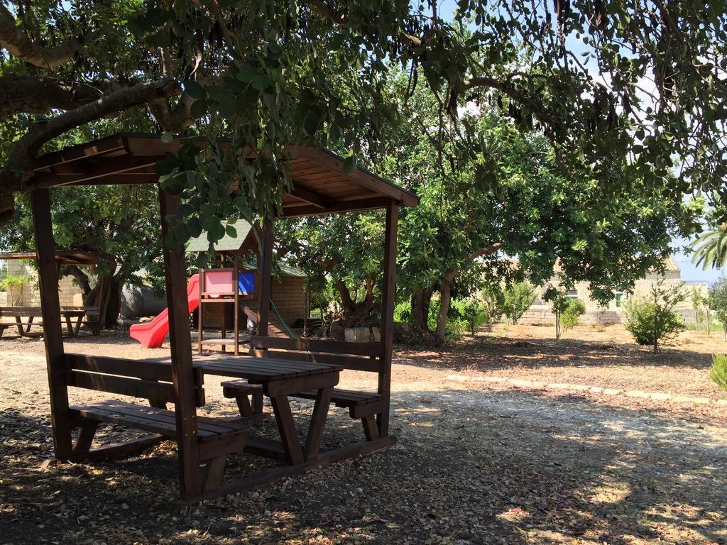 Agriturismo Il Melograno Cannizzara Экстерьер фото